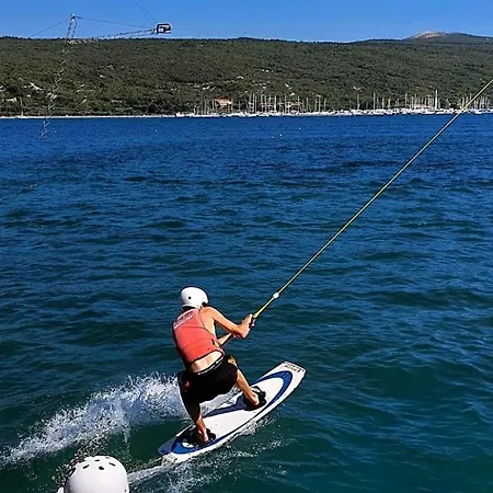 Mare Apartamento Krk Town